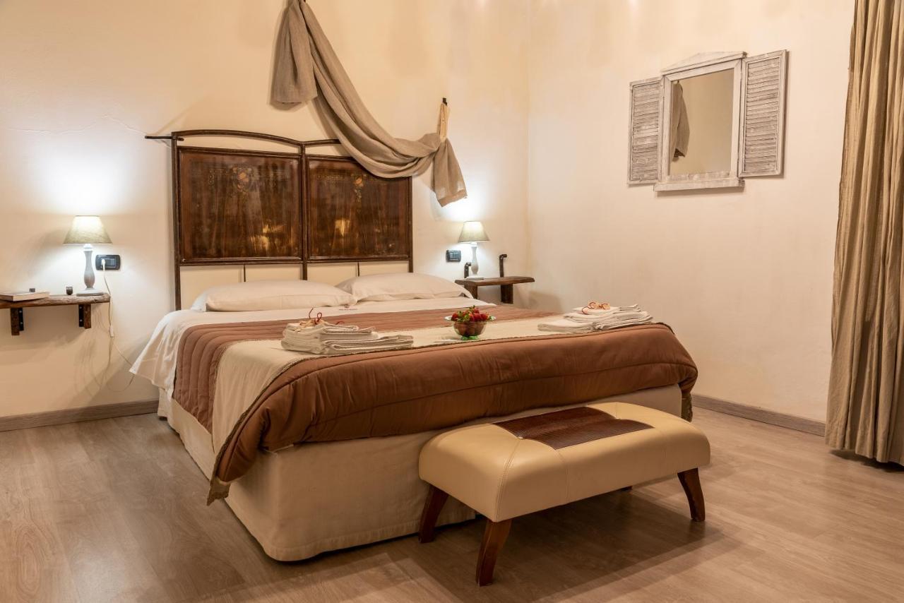 Torre Della Botonta Bed & Breakfast Castel Ritaldi Bagian luar foto
